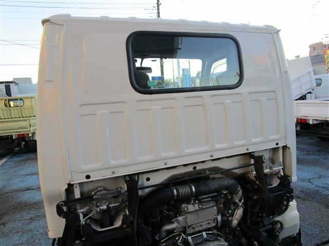 ISUZU  2016 Image 31