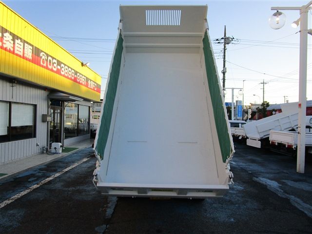 ISUZU  2016 Image 31