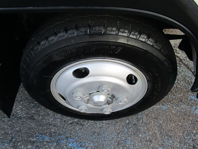 ISUZU  2016 Image 31