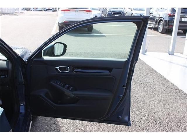 HONDA CIVIC HATCHBACK 2025 Image 31