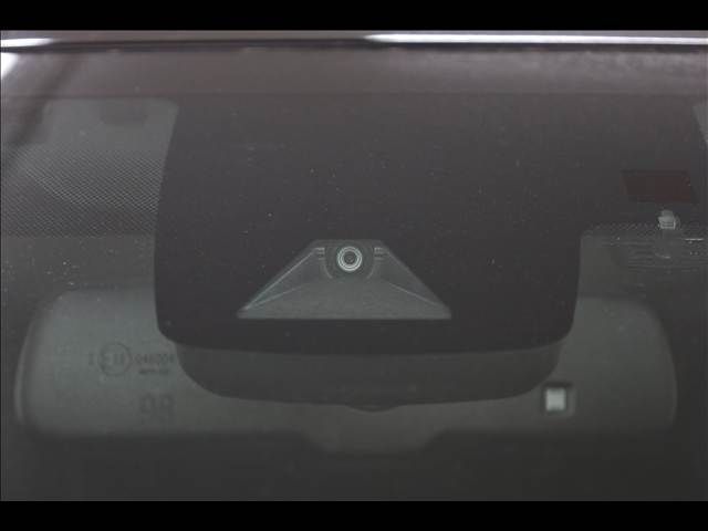 TOYOTA PRIUS 2016 Image 31