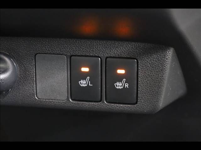 DAIHATSU MIRA E:S 2017 Image 31