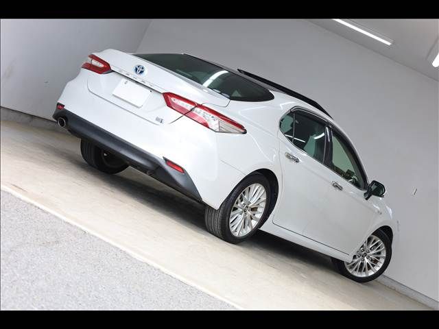 TOYOTA CAMRY HYBRID 2017 Image 31