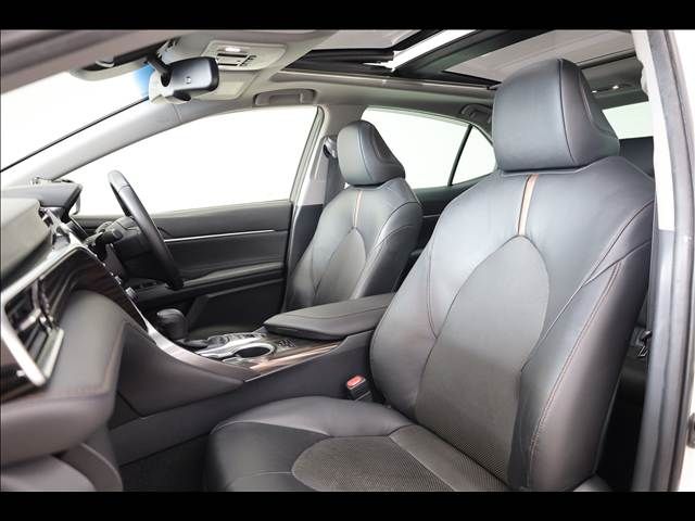 TOYOTA CAMRY HYBRID 2017 Image 31