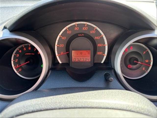 HONDA FIT 2011 Image 31