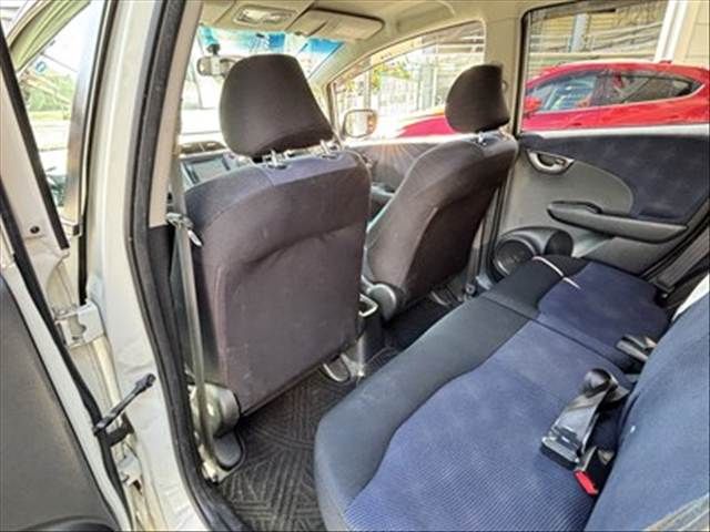 HONDA FIT 2011 Image 31