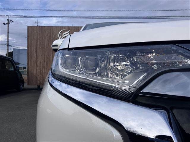 MITSUBISHI OUTLANDER PHEV 2015 Image 31