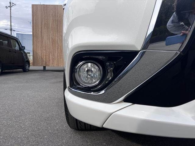 MITSUBISHI OUTLANDER PHEV 2015 Image 31