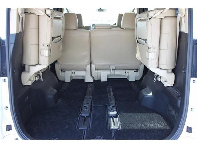 TOYOTA VELLFIRE 2016 Image 31