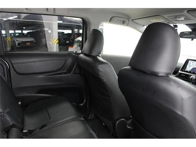 TOYOTA SIENTA HYBRID 2020 Image 31