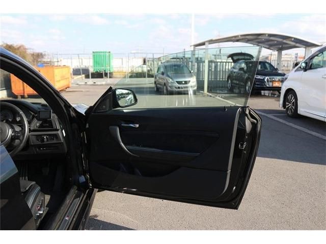 BMW M2 COUPE 2016 Image 31