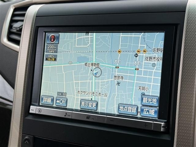 TOYOTA ALPHARD 2012 Image 31