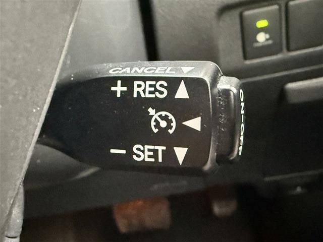 TOYOTA ALPHARD 2012 Image 31