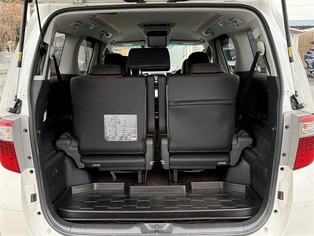 TOYOTA ALPHARD 2012 Image 31