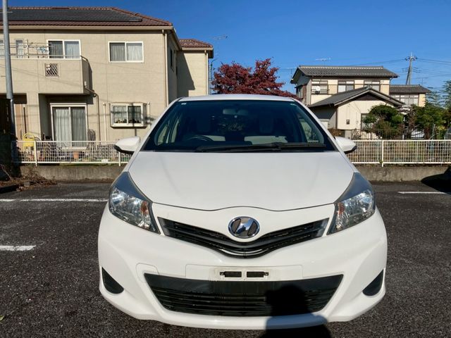 TOYOTA VITZ 2013 Image 31