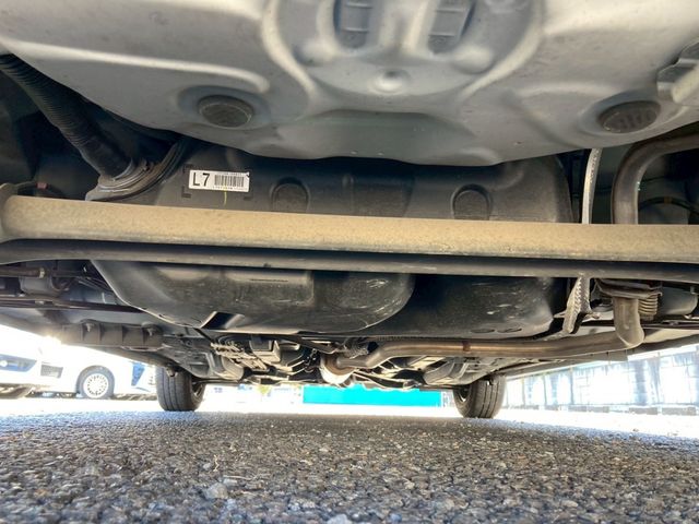 TOYOTA VITZ 2013 Image 31