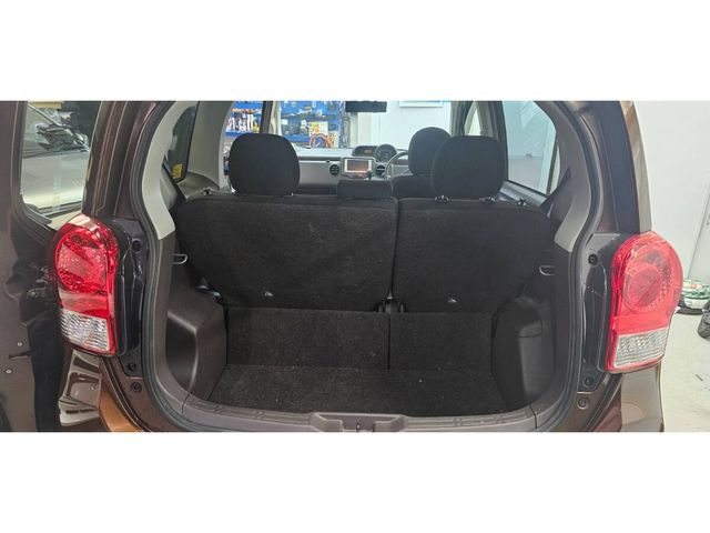 TOYOTA PORTE 2013 Image 31