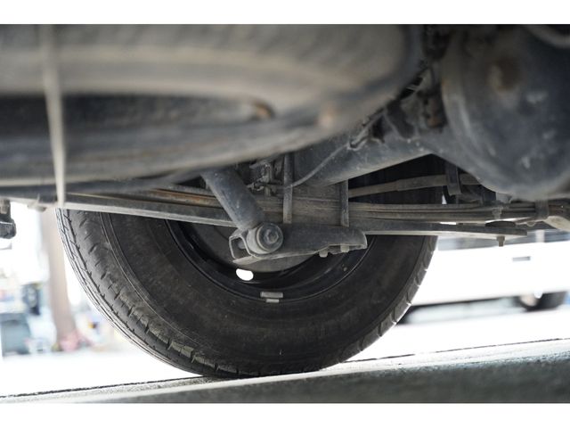 TOYOTA REGIUSACE VAN 2WD 2012 Image 31