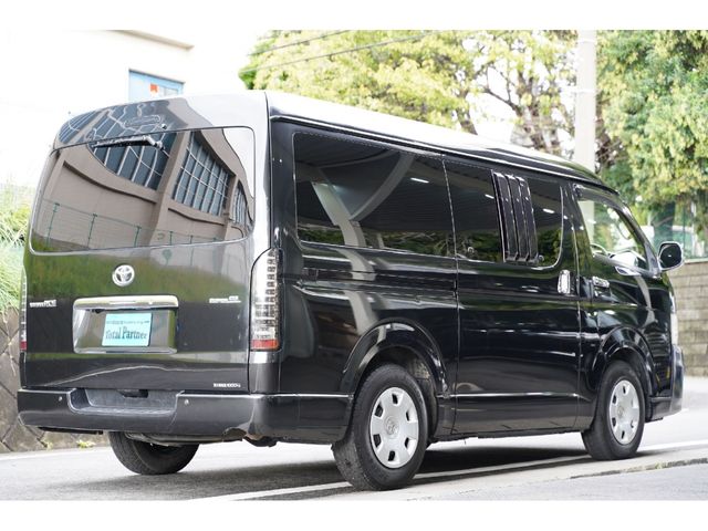 TOYOTA REGIUSACE VAN 2WD 2012 Image 31