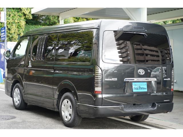 TOYOTA REGIUSACE VAN 2WD 2012 Image 31