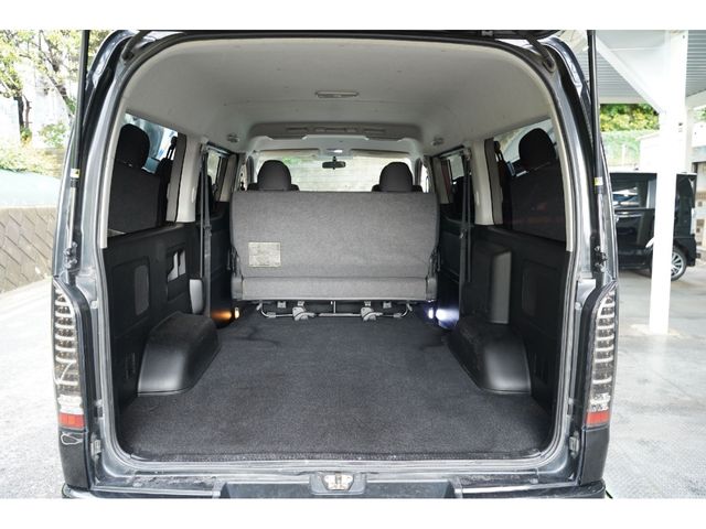 TOYOTA REGIUSACE VAN 2WD 2012 Image 31