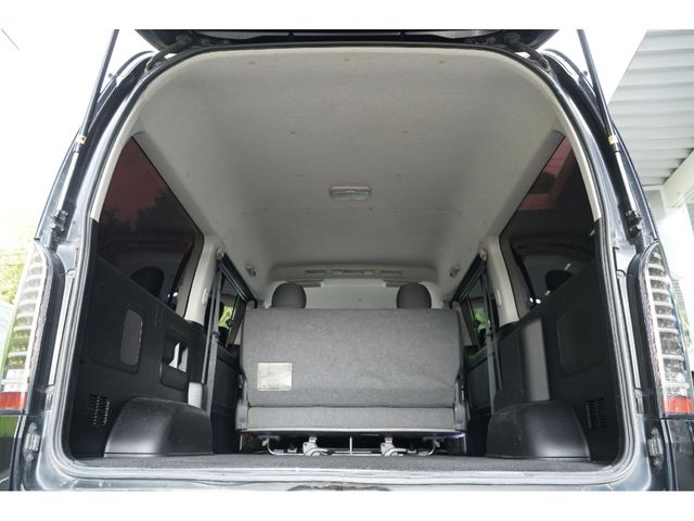 TOYOTA REGIUSACE VAN 2WD 2012 Image 31