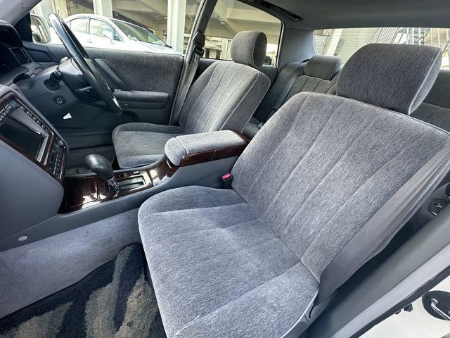 TOYOTA CROWN MAJESTA 1998 Image 31