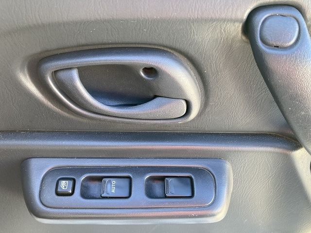 SUZUKI JIMNY 4WD 2006 Image 31