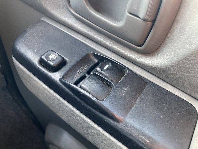 MITSUBISHI TOWNBOX 2002 Image 31