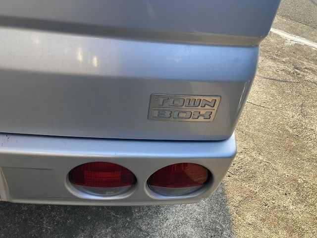 MITSUBISHI TOWNBOX 2002 Image 31