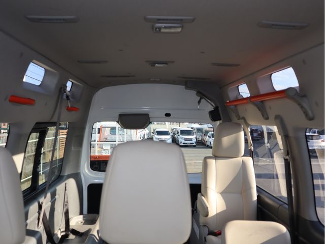 NISSAN NV350 CARAVAN 2019 Image 31
