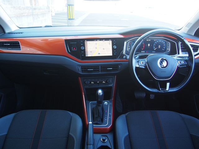 VOLKSWAGEN POLO 2021 Image 31