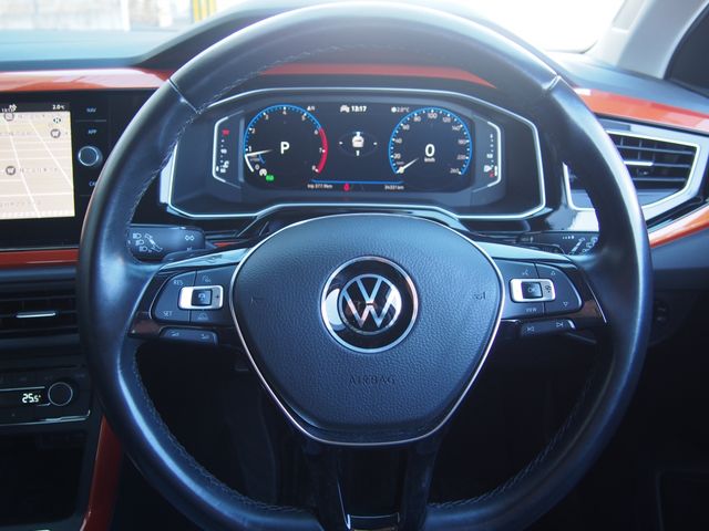 VOLKSWAGEN POLO 2021 Image 31