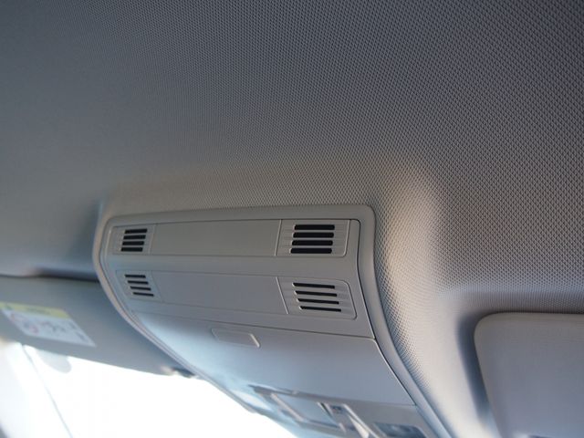 VOLKSWAGEN POLO 2021 Image 31