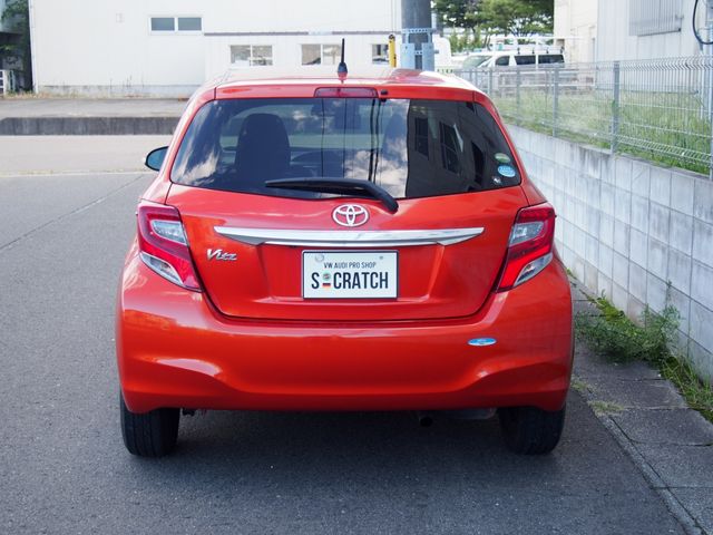 TOYOTA VITZ 2015 Image 31