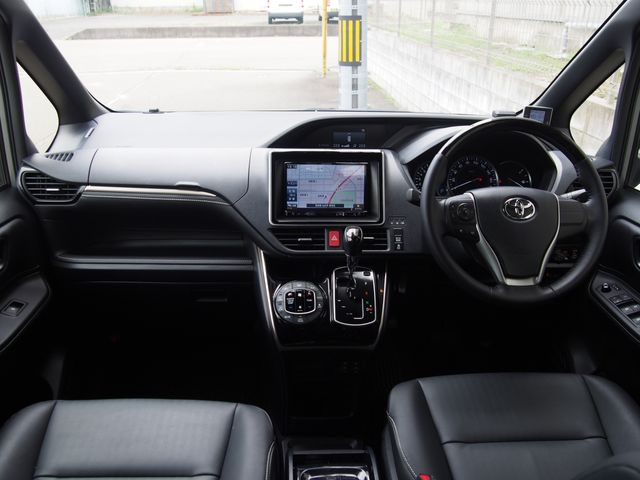 TOYOTA ESQUIRE 4WD 2016 Image 31