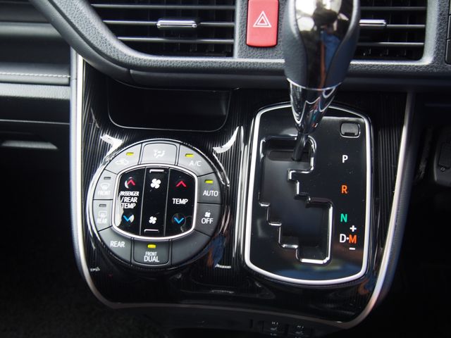 TOYOTA ESQUIRE 4WD 2016 Image 31