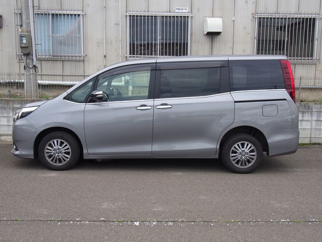 TOYOTA ESQUIRE 4WD 2016 Image 31