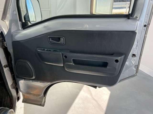 SUBARU SAMBAR VAN 4WD 2005 Image 31