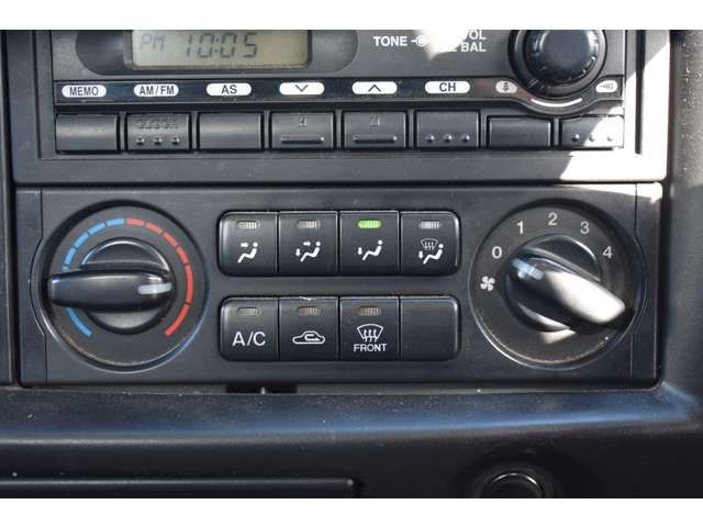 MAZDA BONGO TRUCK 2WD 2016 Image 31