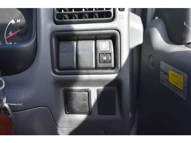 MAZDA BONGO TRUCK 2WD 2016 Image 31