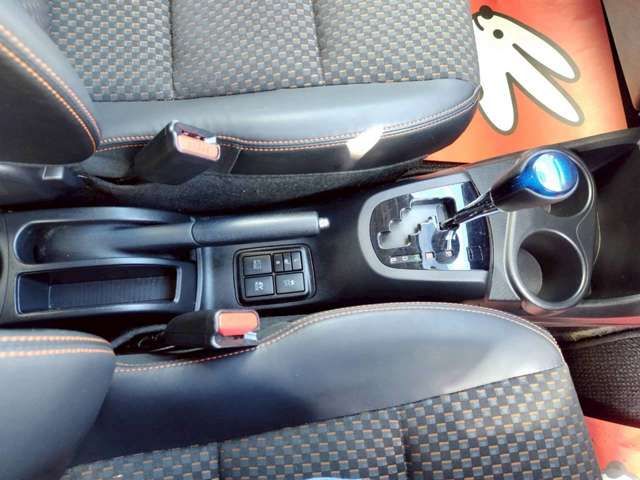 TOYOTA AQUA 2015 Image 31