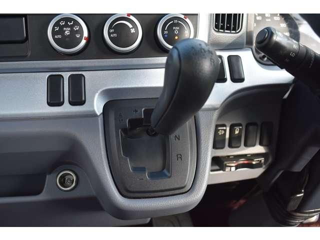 MITSUBISHI CANTER 2016 Image 31