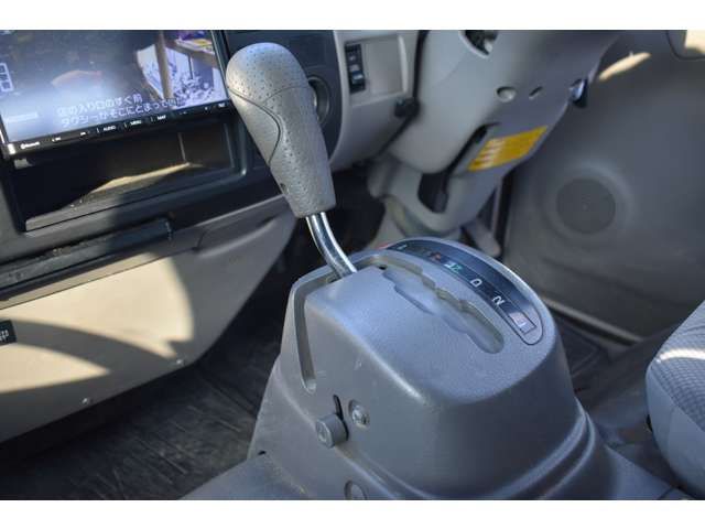 TOYOTA DYNA 2015 Image 31