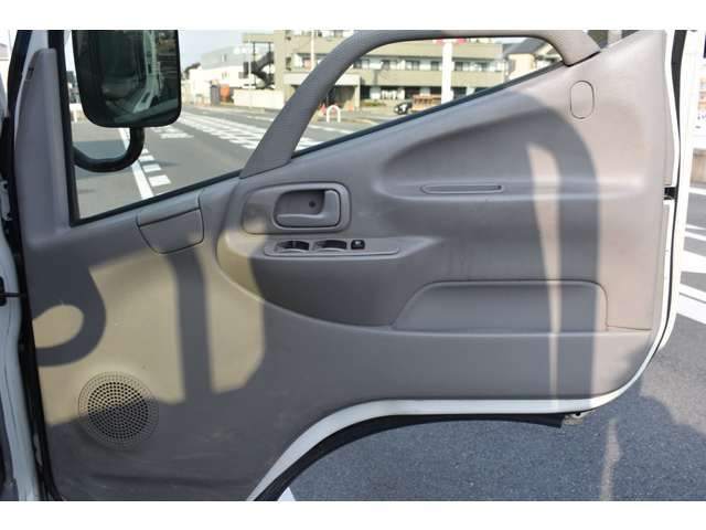 TOYOTA DYNA 2015 Image 31