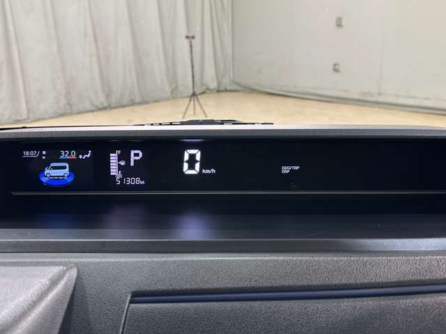 DAIHATSU TANTO 2022 Image 31