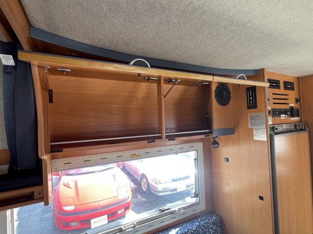 TOYOTA CAMROAD 2003 Image 31