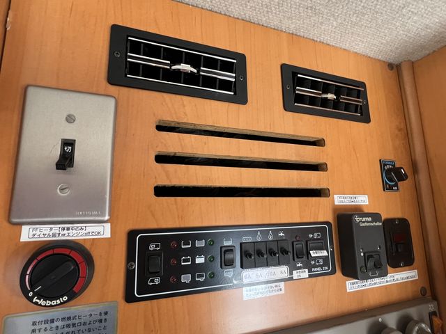 TOYOTA CAMROAD 2003 Image 31