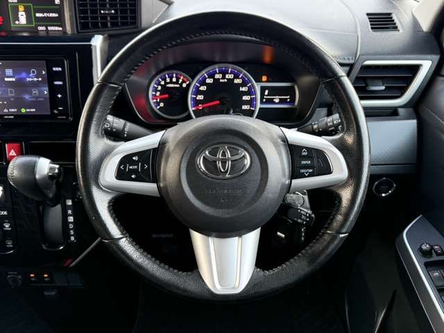 TOYOTA TANK 4WD 2017 Image 31