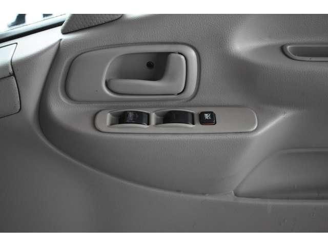 TOYOTA TOYOACE 2005 Image 31